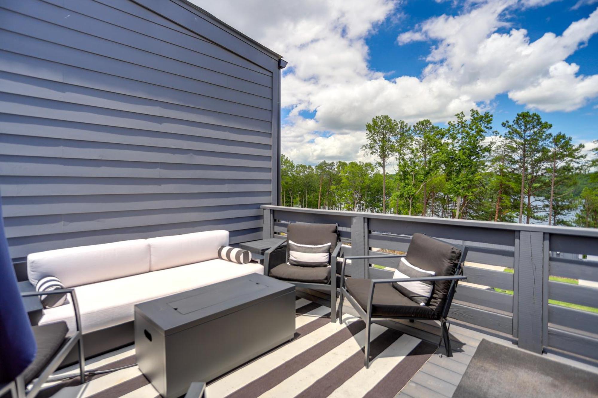 Modern And Luxe Lake Arrowhead Villa Near Marina! Canton Exteriör bild